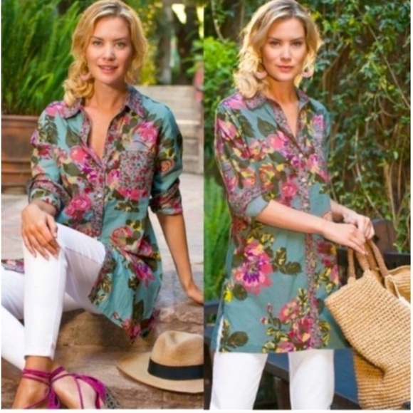 Soft Surroundings Scattered Floral Roses Tunic Blouse Shirt Top Size Medium - Picture 2 of 9